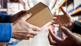 Beschaffungsmanagement (Foto © iStock.com/BrianAJackson)