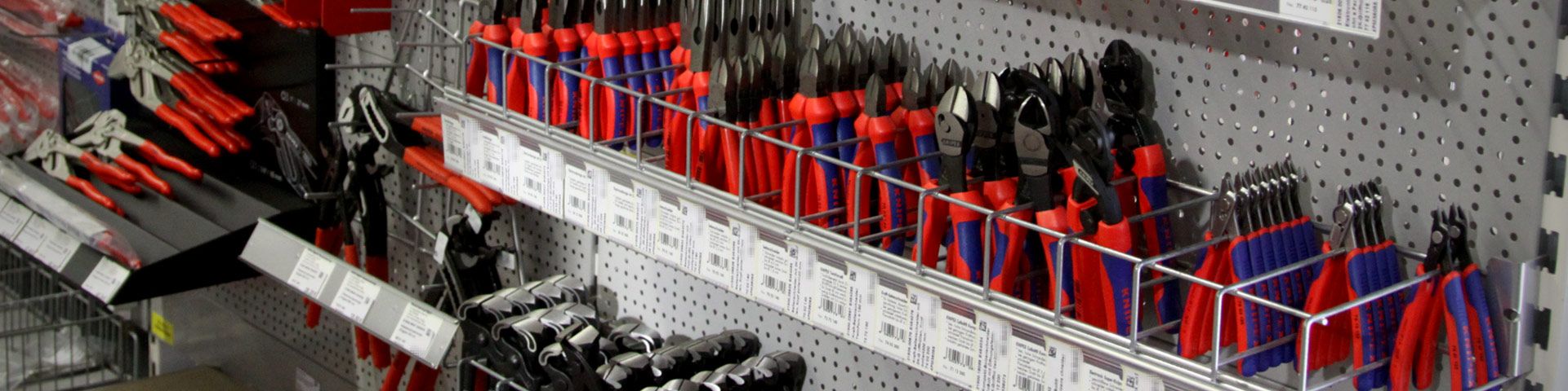 Handwerkzeuge im albw Ladengeschäft in Waghäusel-Kirrlach