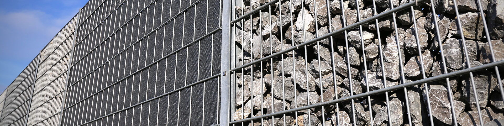 Gabionen-Zaun (Foto © iStock.com/Kenny10)